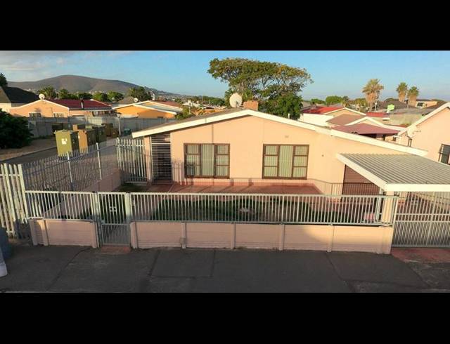 3 BEDROOM HOUSE FOR SALE IN VASCO ESTATE